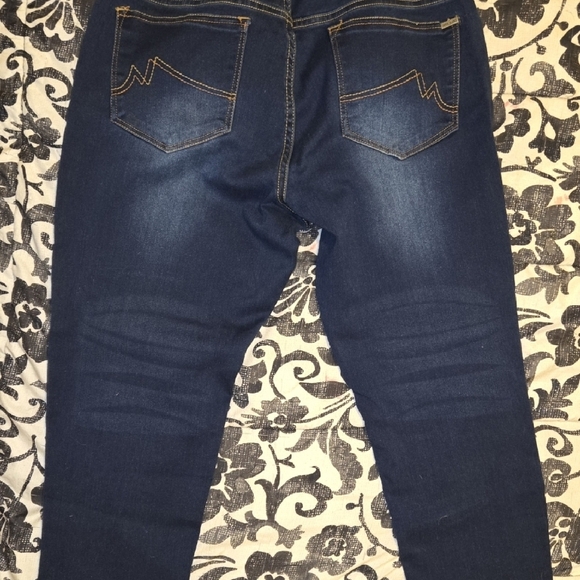 MAX Dark Blue Women's Jeans - Picture 2 of 2
